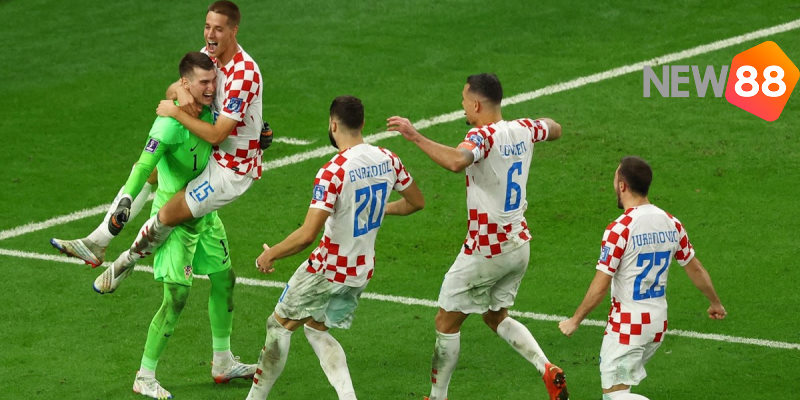 Croatia bản lĩnh hơn trong loạt “đấu súng”